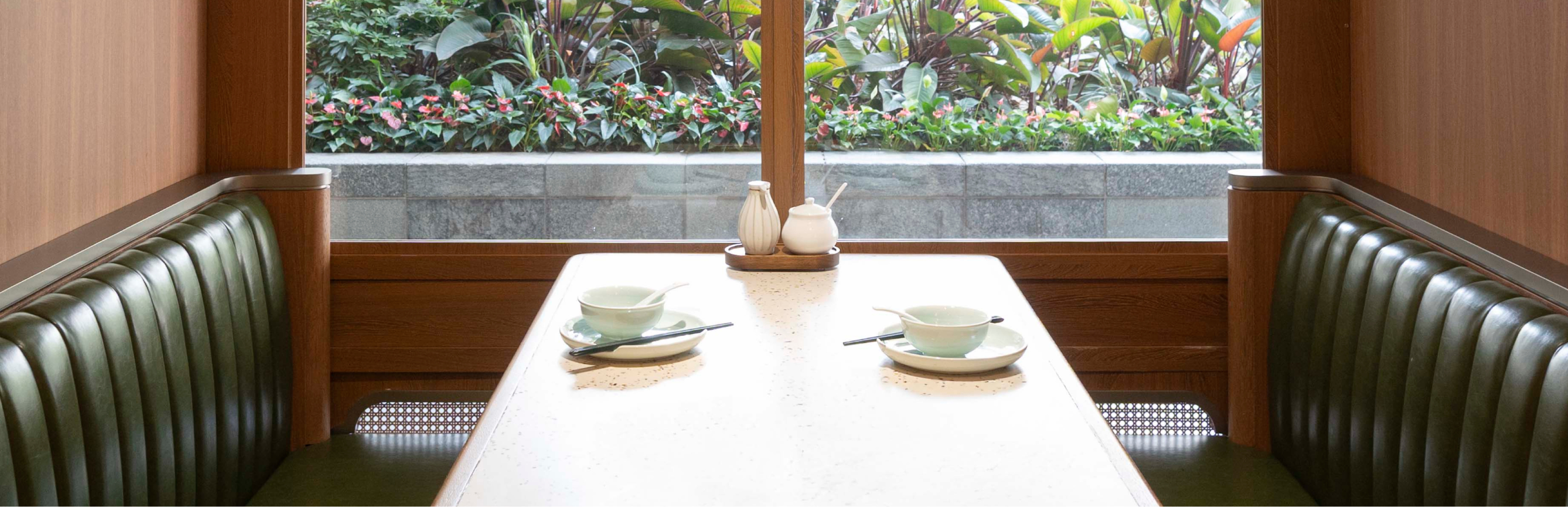 Restaurant Atmosphere